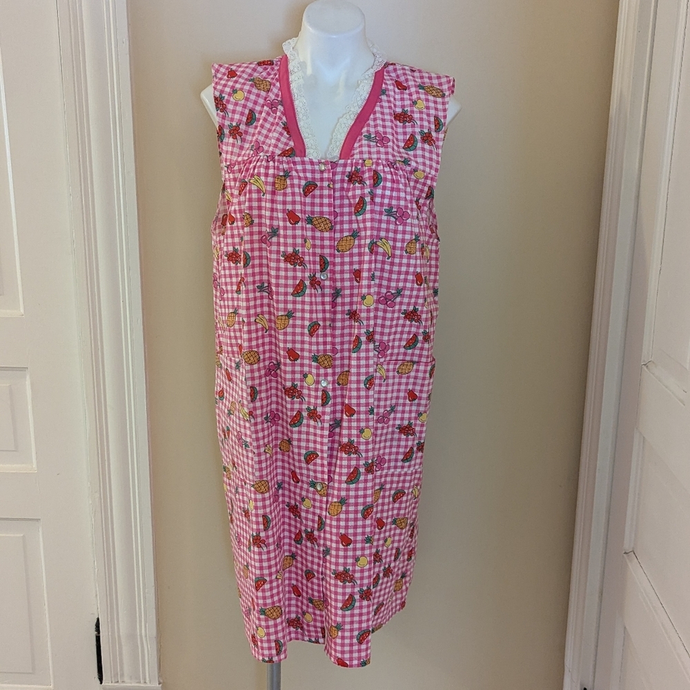 Vintage Private Moment bright pink & white plaid house coat w/fruit print size L